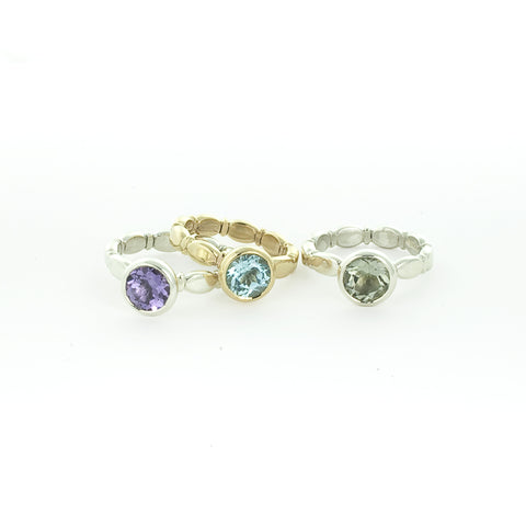 Stone set Scalloped 'Promise' Ring